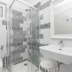 Beautiful Home In Punat With Private Swimming Pool, Can Be Inside Or Outside بيت للعطل بونات
