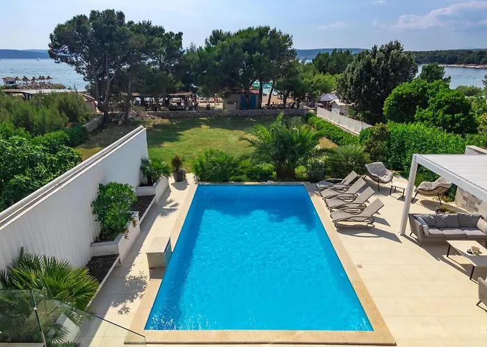 Casa vacanze Front In With Kitchen *