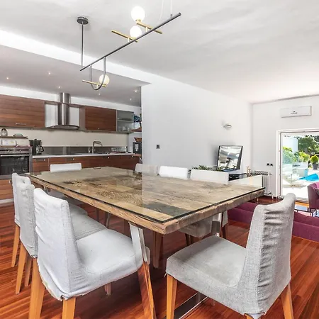 Beautiful Home In Punat With Private Swimming Pool, Can Be Inside Or Outside